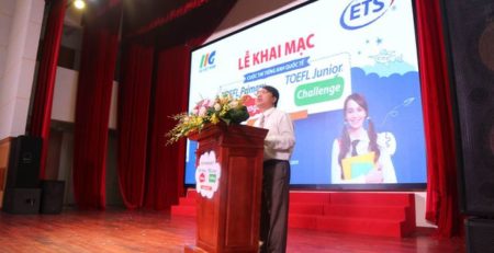 Lễ khai mạc Toefl Challenge